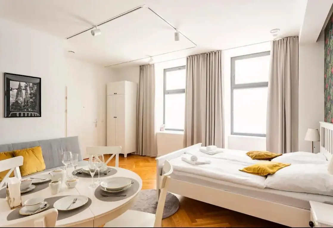 Apartment Gemuetliches Und Modernes Apartment,44 M² Vienna