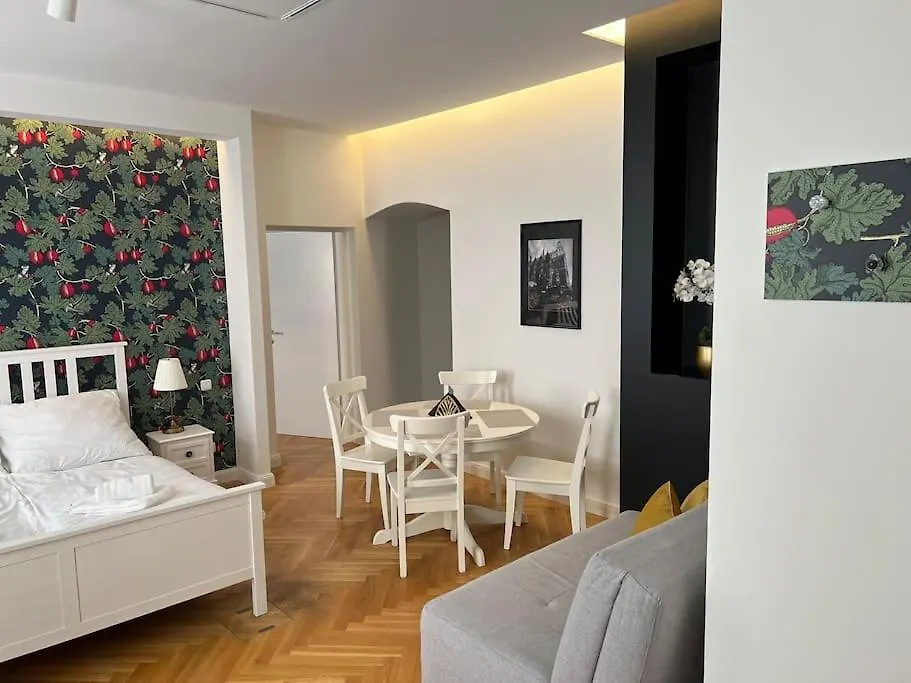 Gemuetliches Und Modernes Apartment,44 M² Vienne 0*,